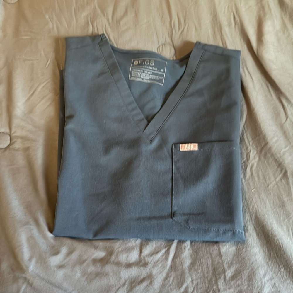 Figs dark harbor blue one pocket scrub top